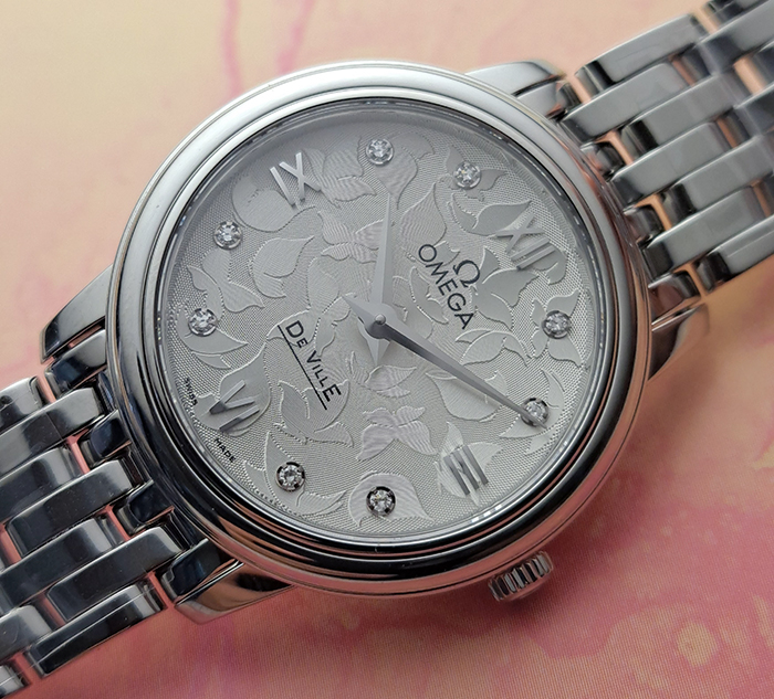 Ladies Omega De Ville Prestige 'Butterfly' Diamond Dial Ref. 424.10.27.60.52.001